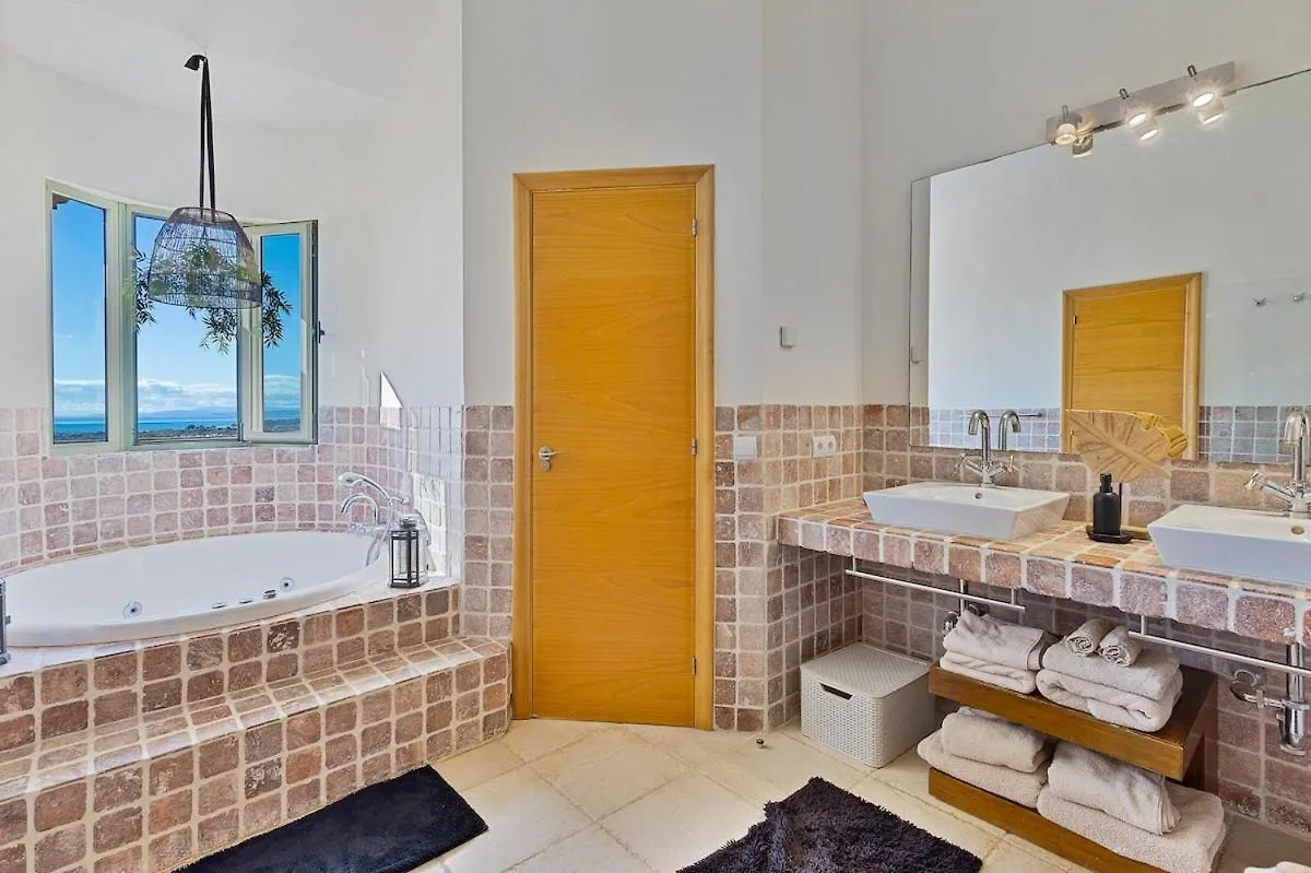 Stunning Sea View Penthouse Lejlighed Estepona 0*,  Spanien